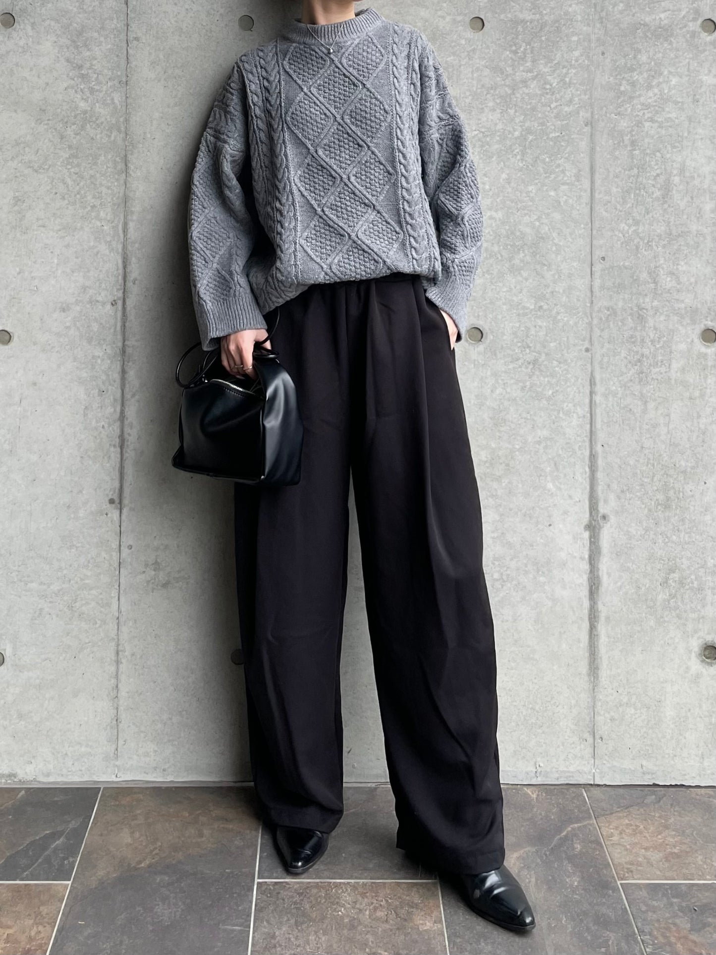 OVER CABLE KNIT