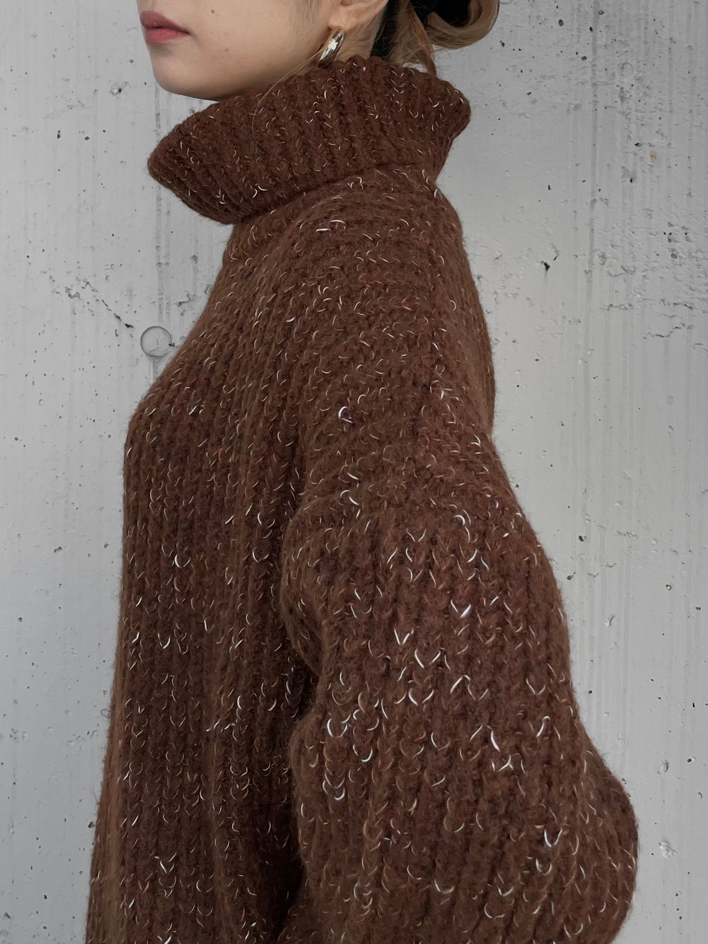 OVER TURTLE MIX KNIT