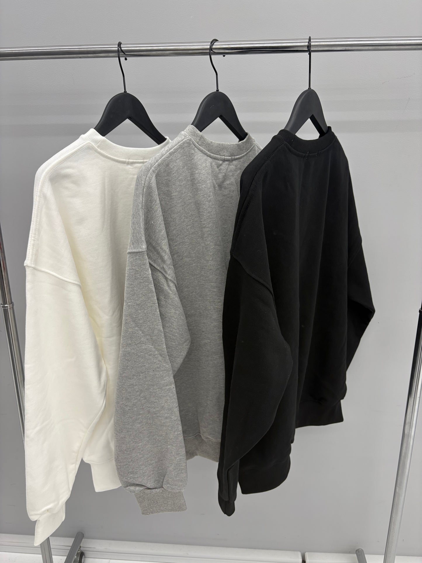 Seolo sweat tops