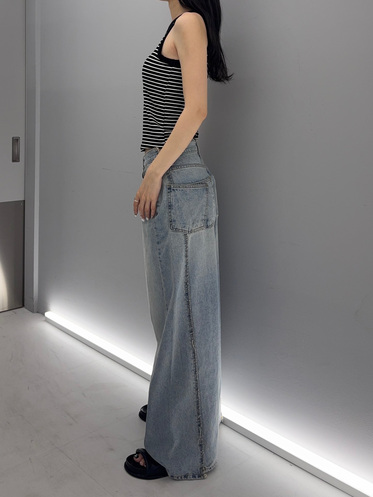 W pocket wide denim