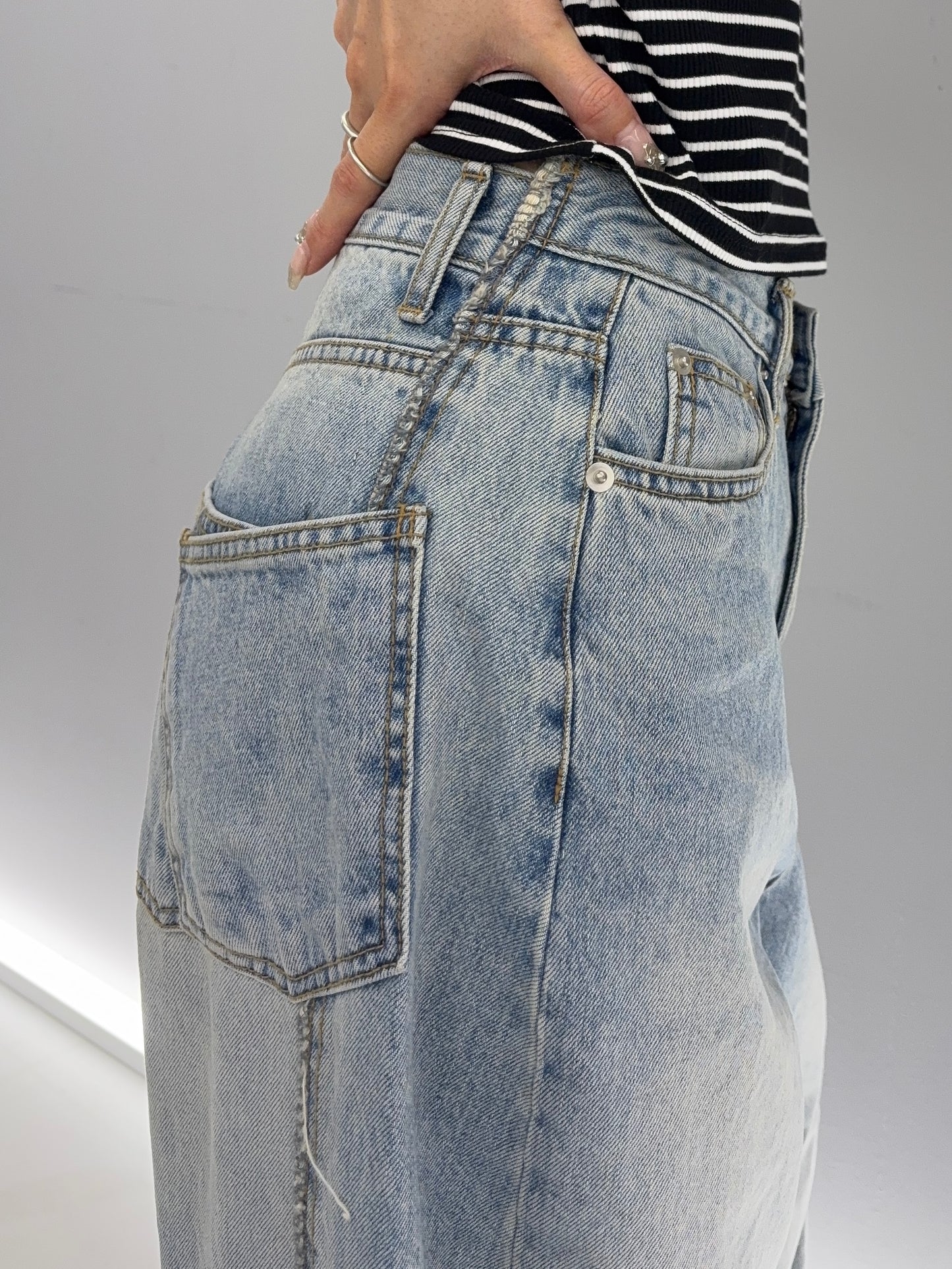 W pocket wide denim