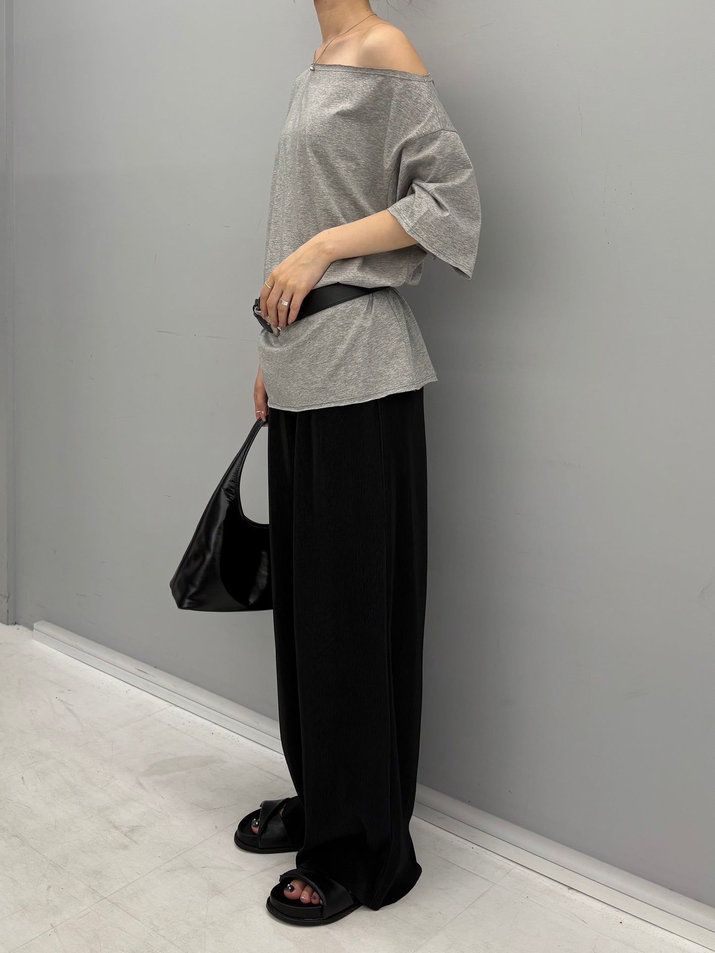 Boatneck cut T-shirt