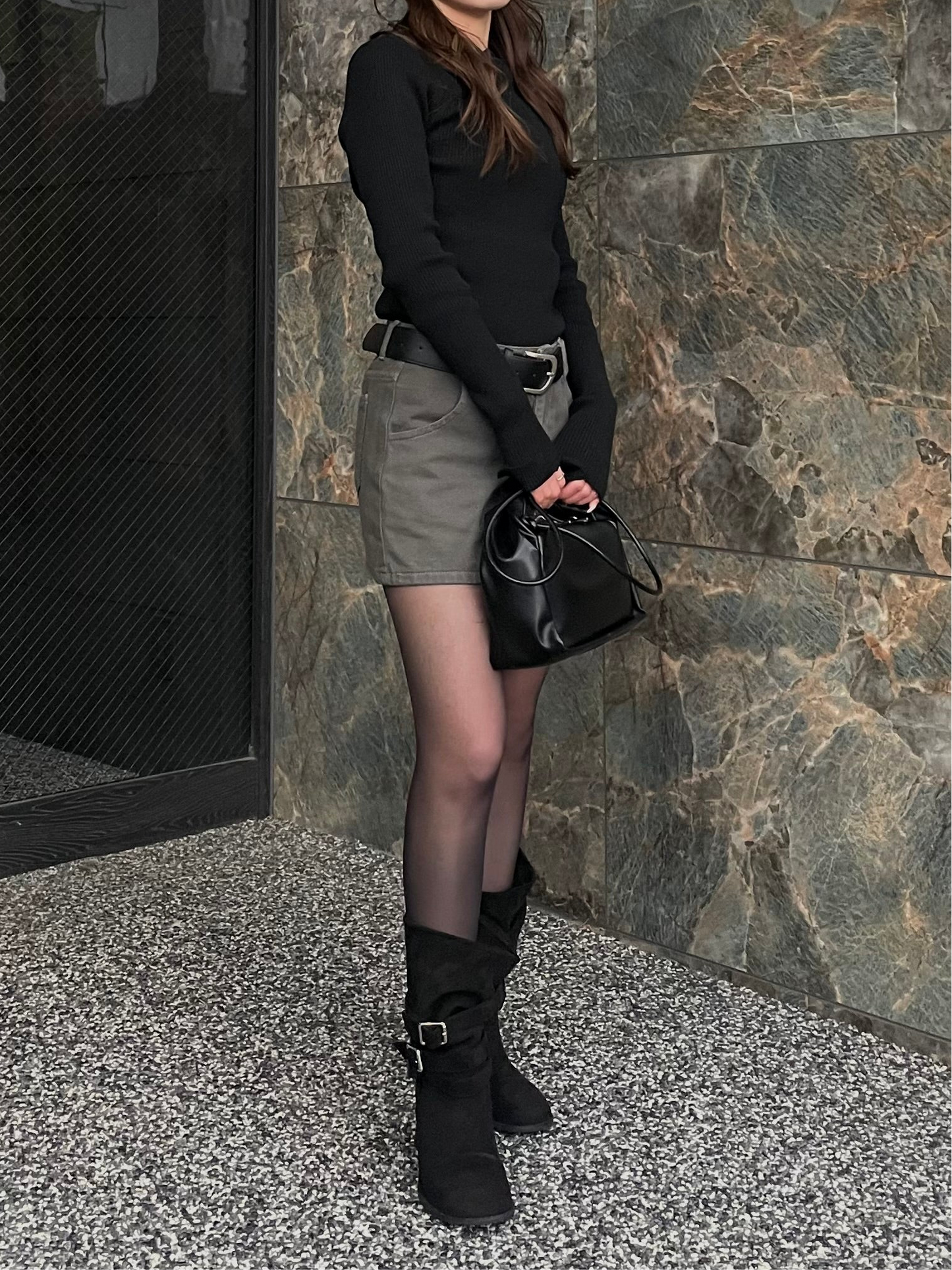 LOWRISE MINI SKIRT