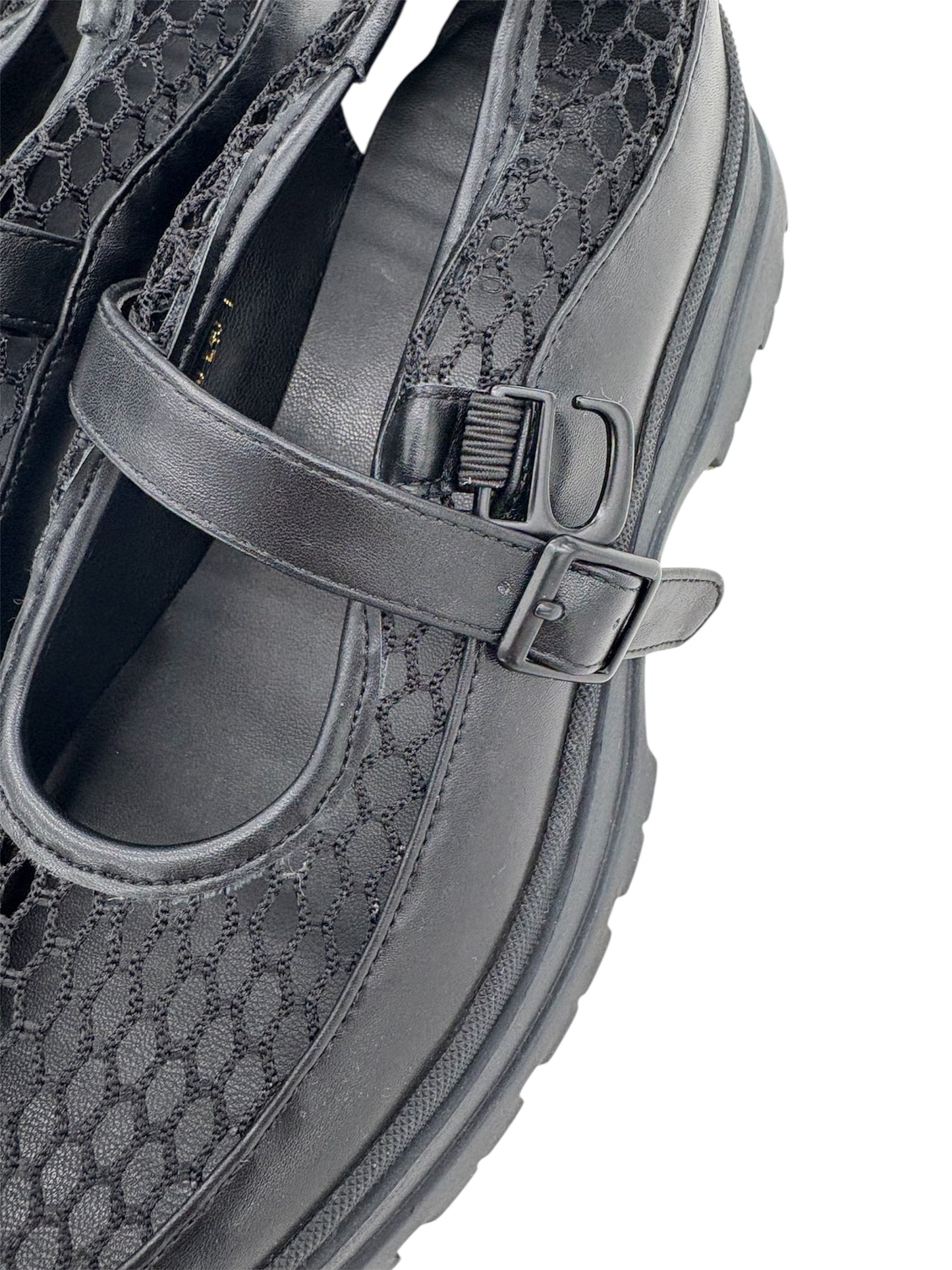 Mesh ballet shoes