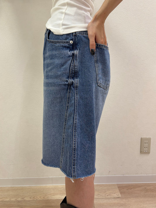 Button design half denim