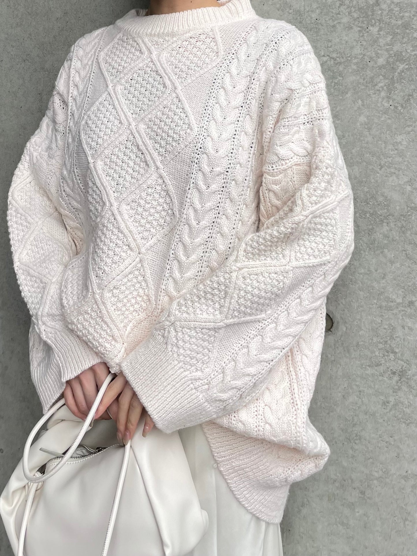 OVER CABLE KNIT