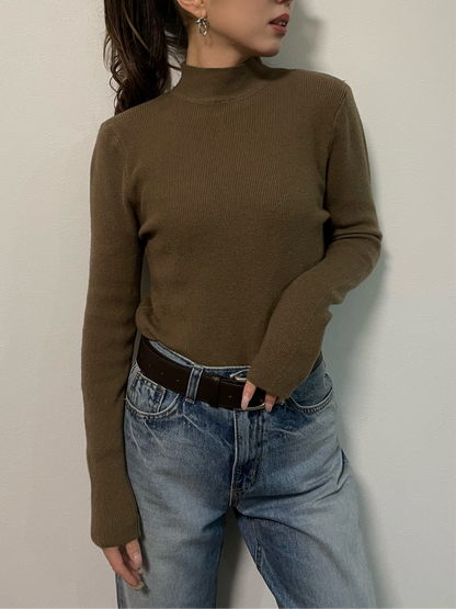 SIMPLE HIGH NECK KNIT