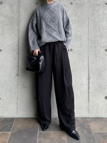 OVER CABLE KNIT