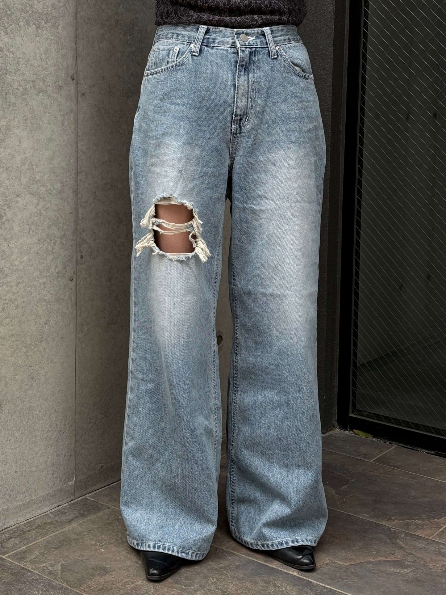 DAMAGE WIDE DENIM