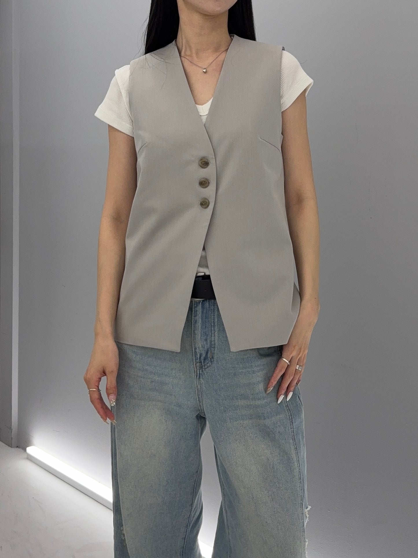 Basic long vest