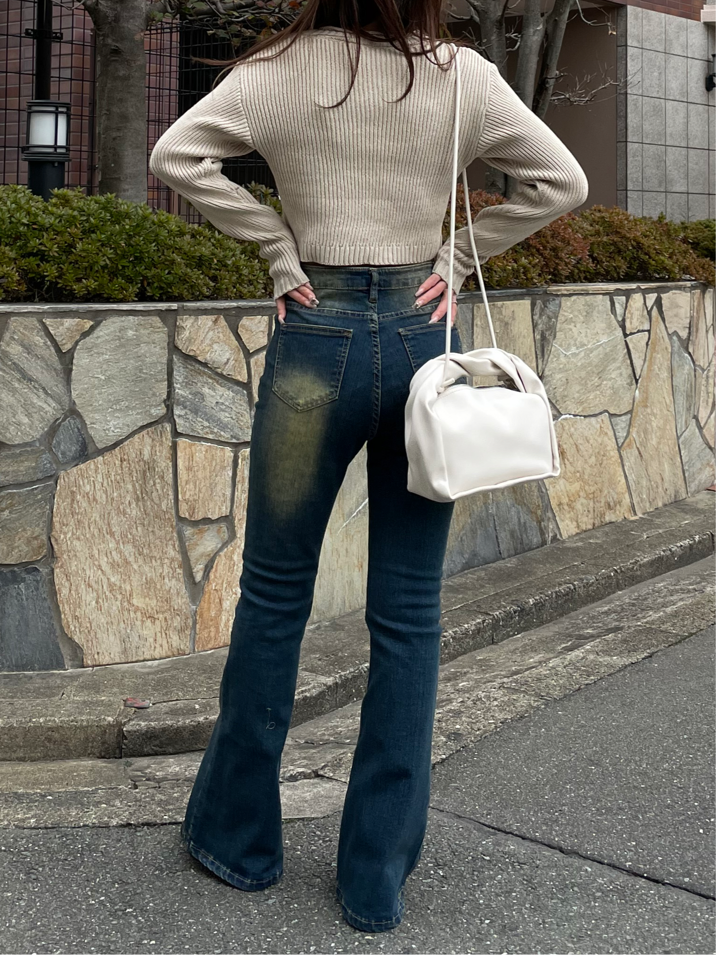 ASYMMETRY KNIT TOPS