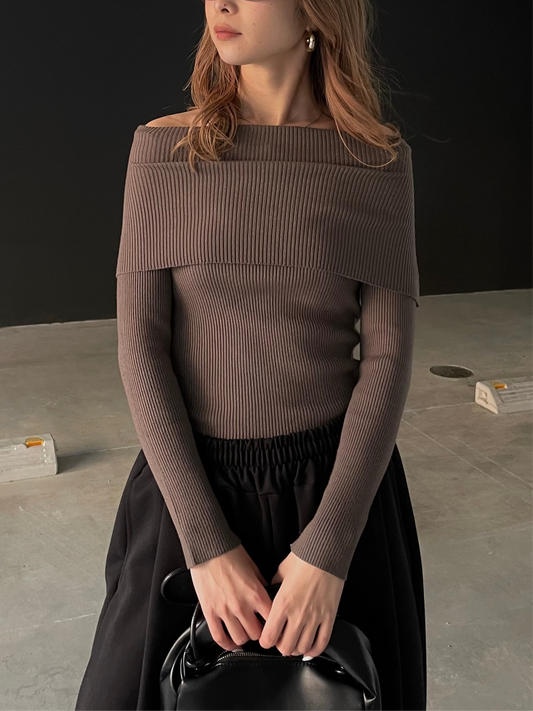 OFF SHOULDER RIB KNIT