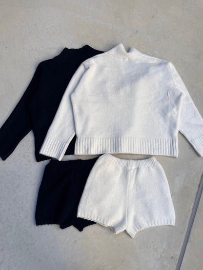 V/N KNIT SET UP