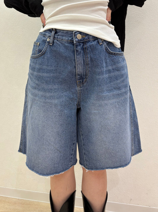 Button design half denim