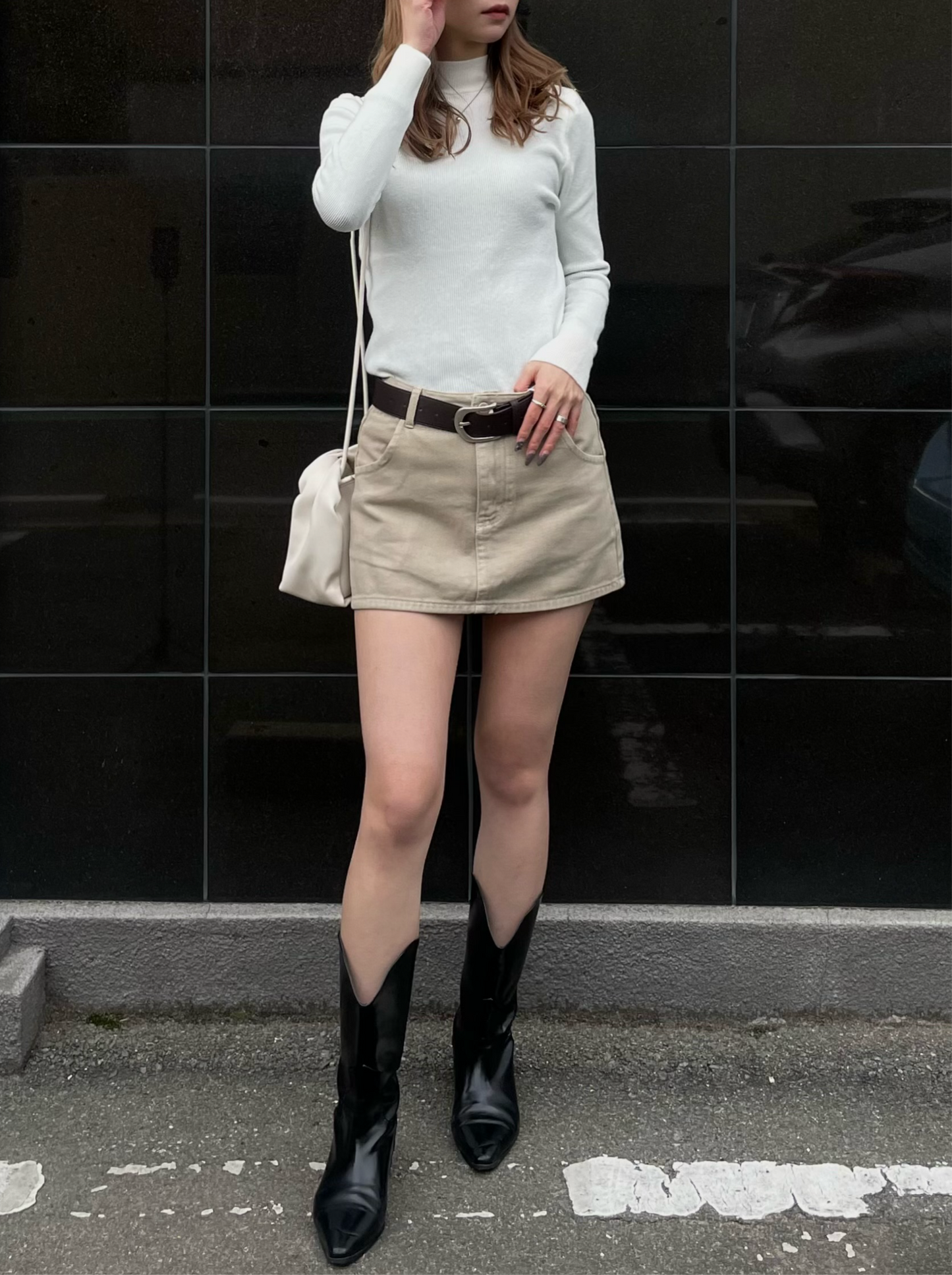 LOWRISE MINI SKIRT