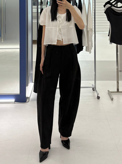 Front ribbon blouse