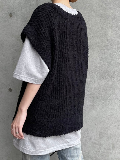 WOOL KNIT VEST