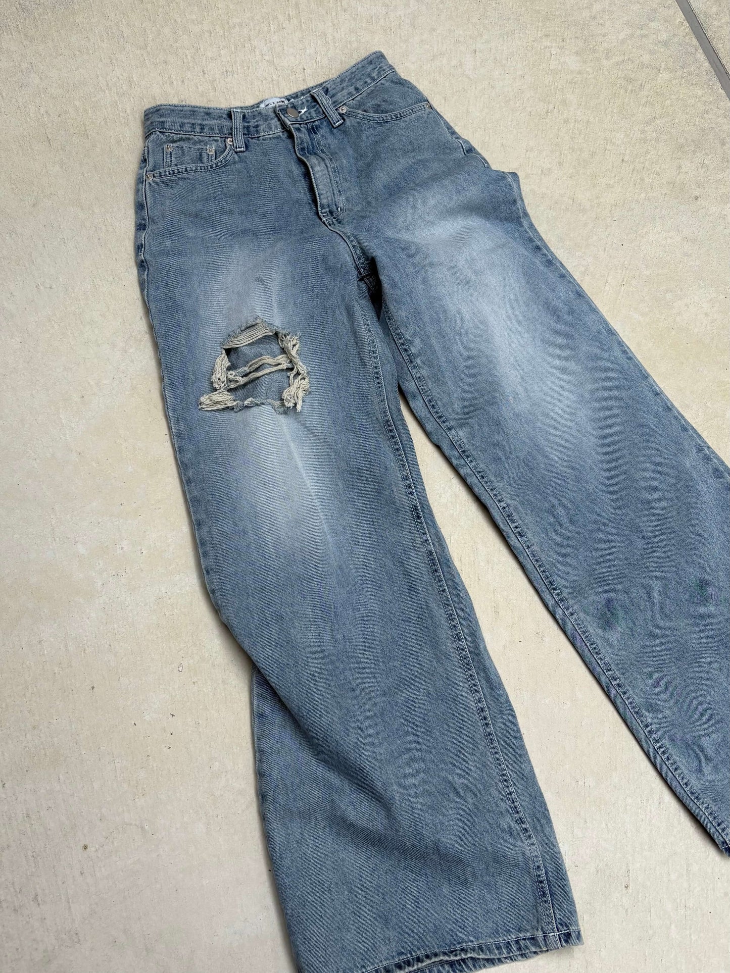 DAMAGE WIDE DENIM