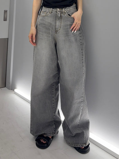 W pocket wide denim