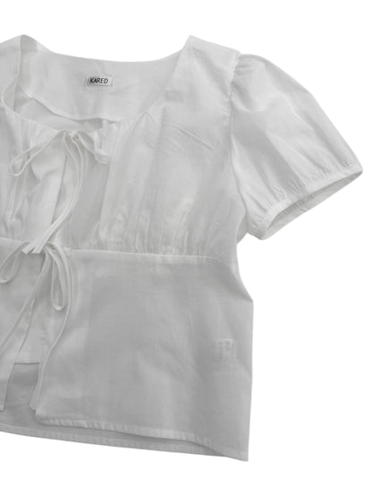 Front ribbon blouse