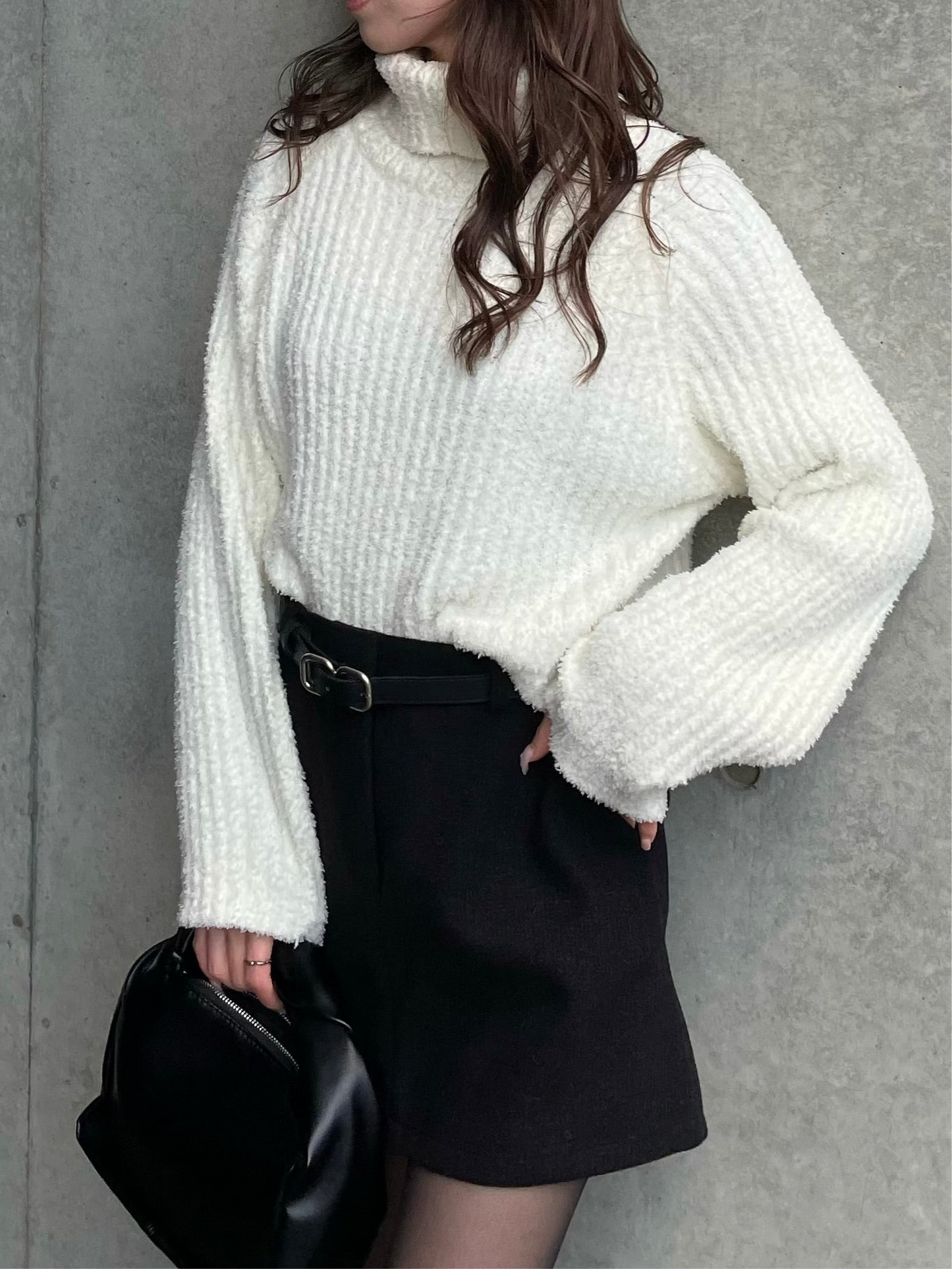 LOOSE TURTLE KNIT TOPS