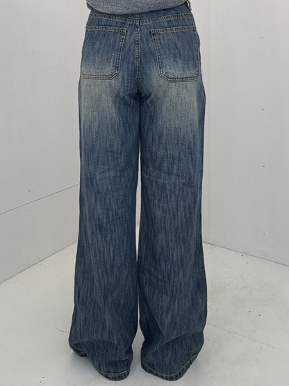 Straight wide wash jeans