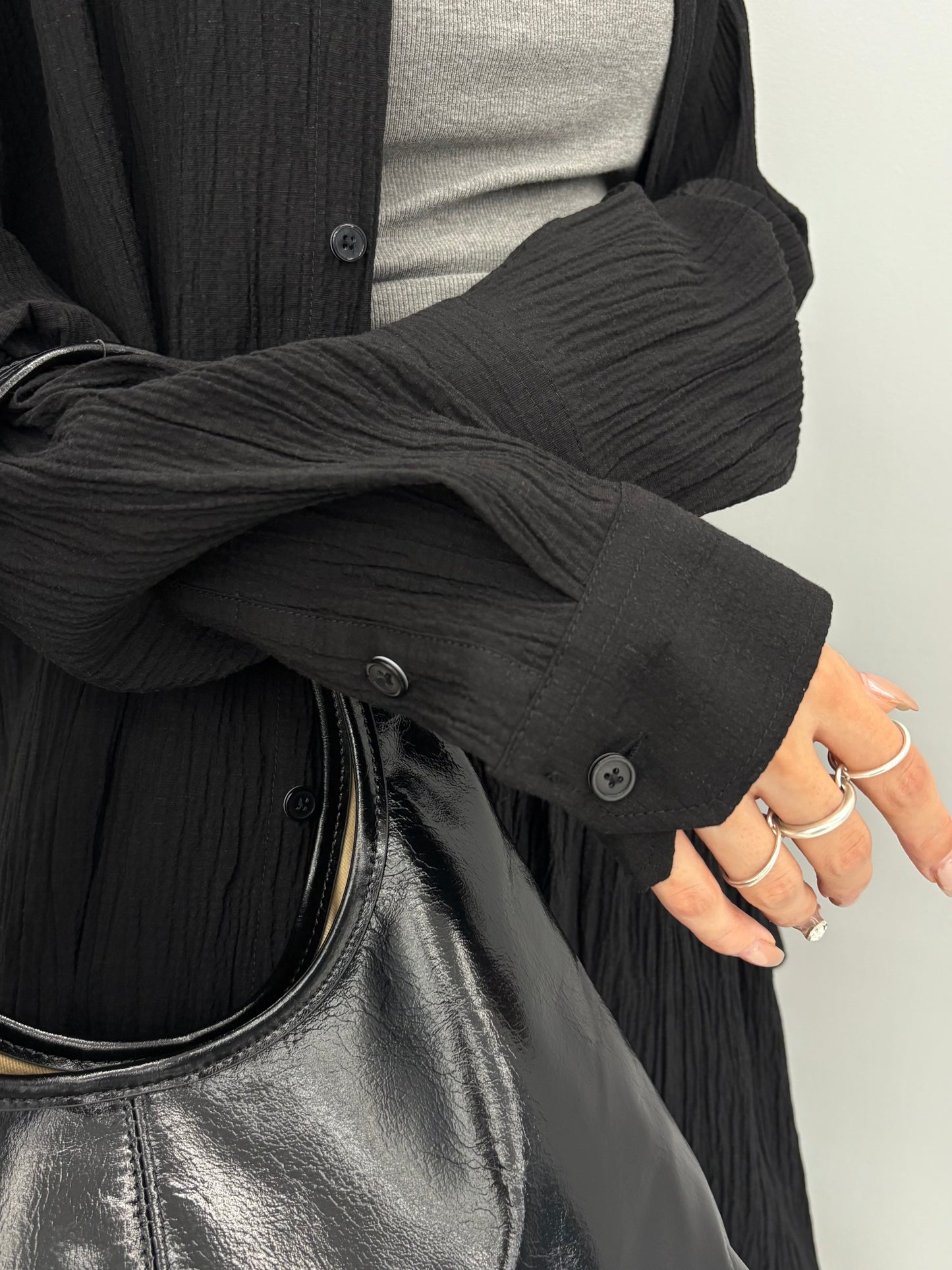 Over wrinkle shirt