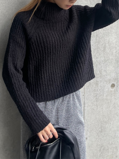 LOOSE TURTLE KNIT TOPS