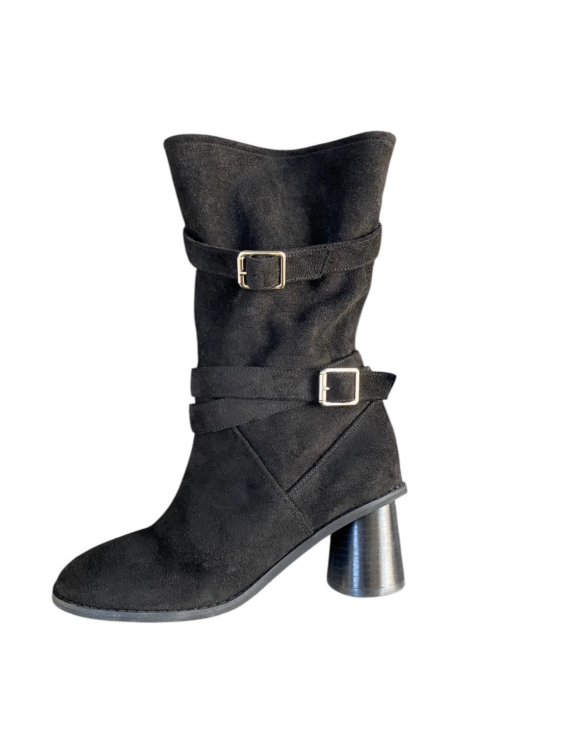 SUEDE BELT ANKLE BOOTS