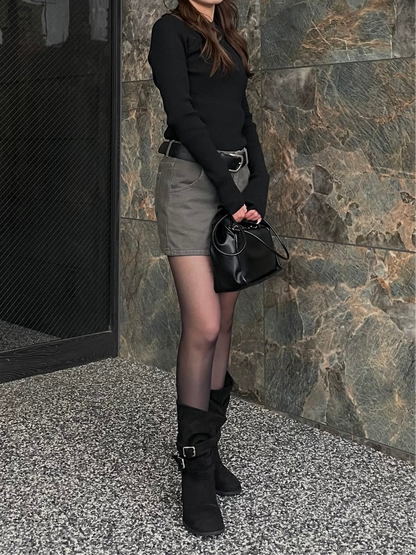 LOWRISE MINI SKIRT