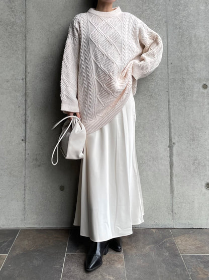 OVER CABLE KNIT