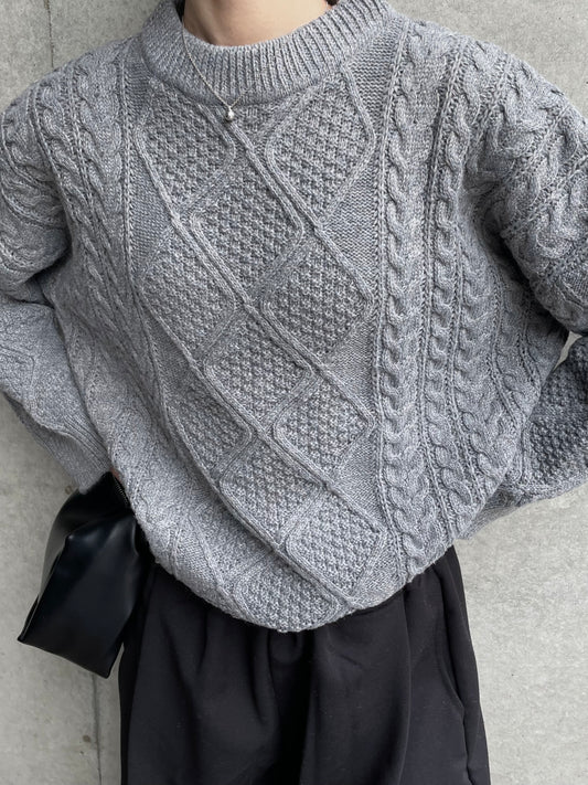 OVER CABLE KNIT