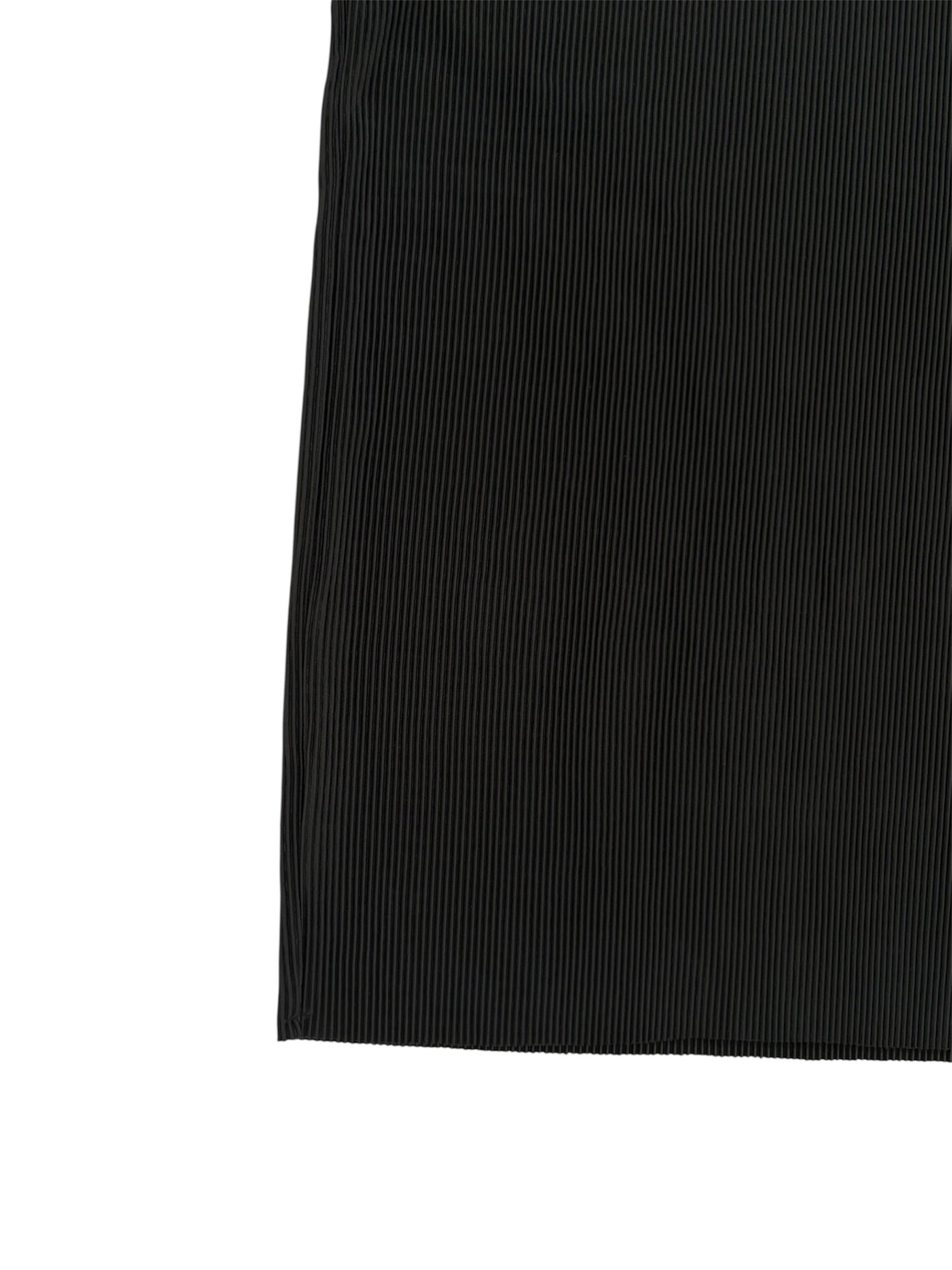 ブラック Tシャツ 裾 プリーツカットソー ストレートシルエット 黒トップス 着回し万能 モノトーンコーデ KARED