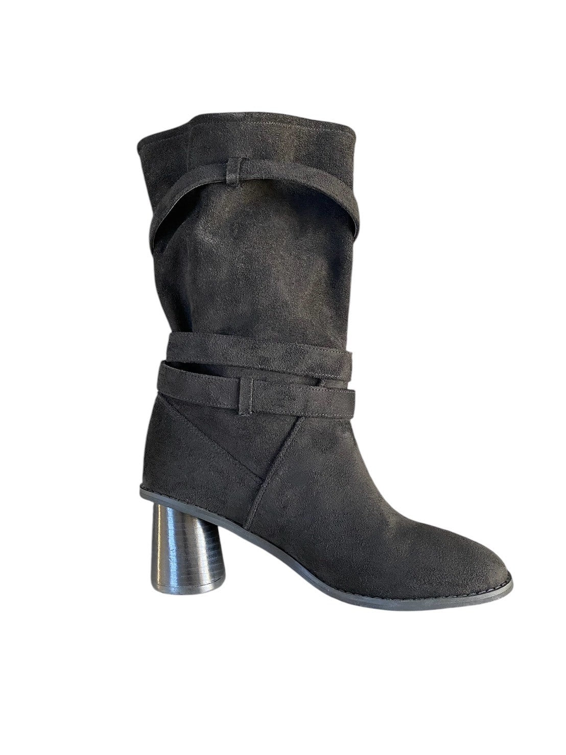 SUEDE BELT ANKLE BOOTS