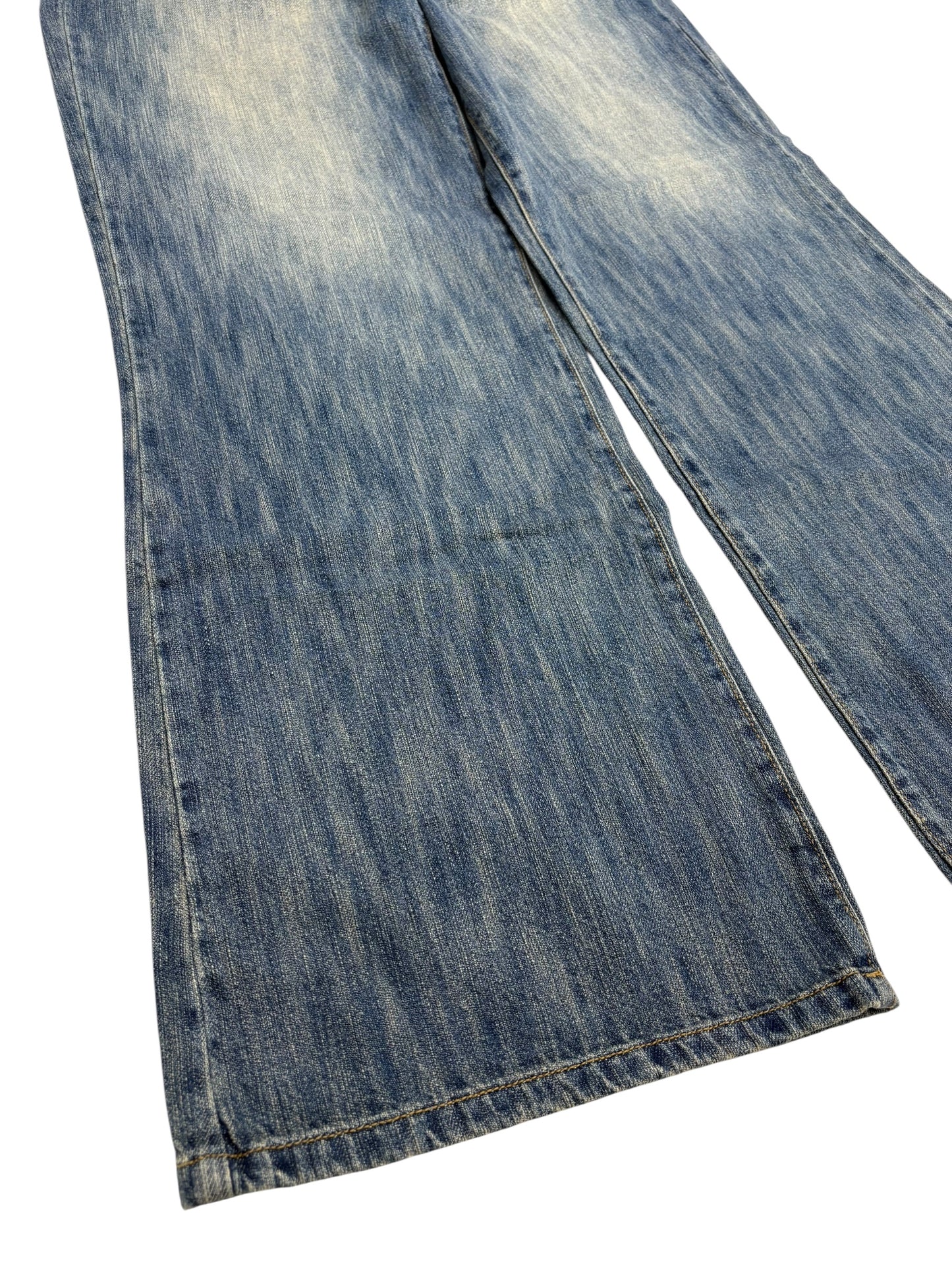 Straight wide wash jeans
