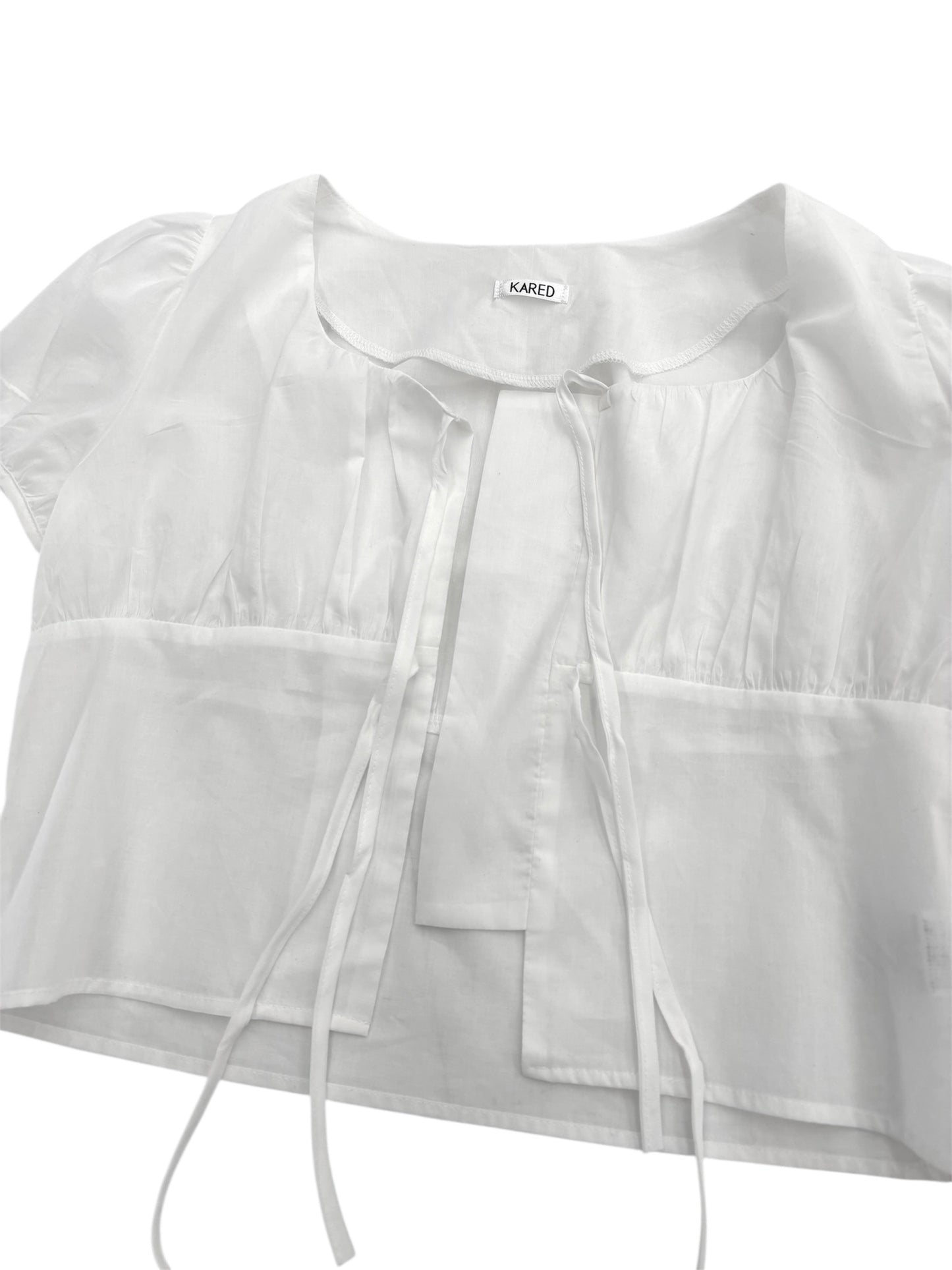 Front ribbon blouse