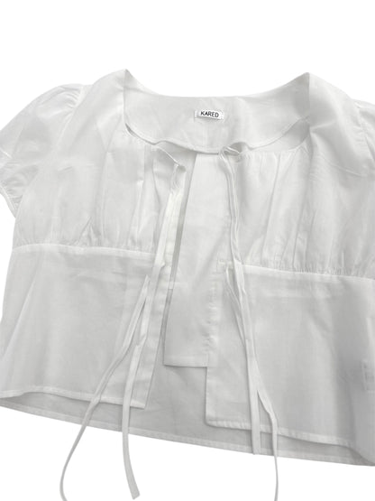 Front ribbon blouse
