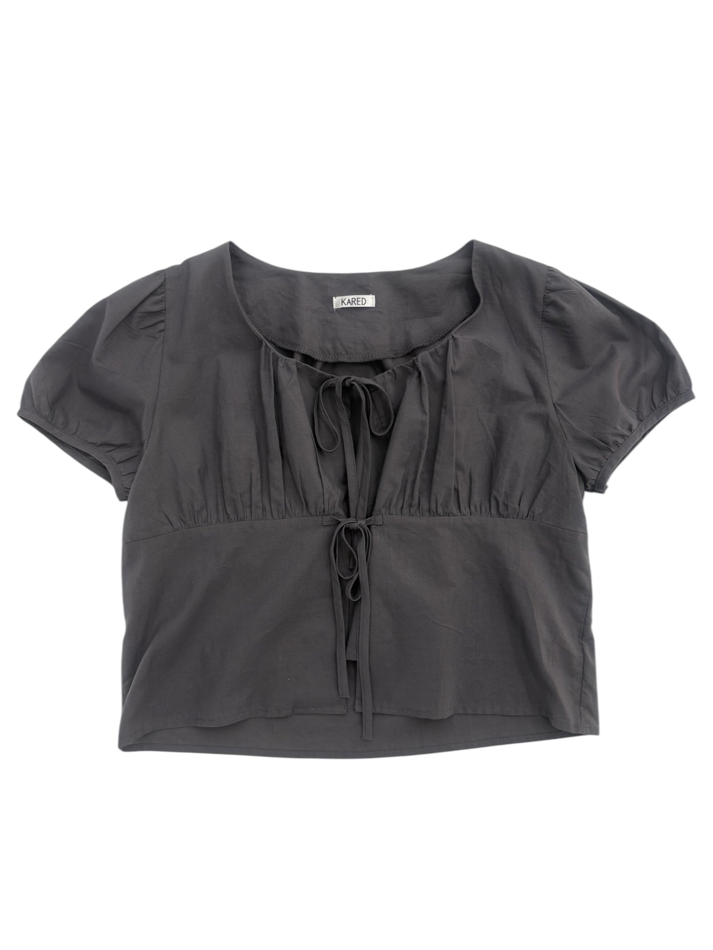 Front ribbon blouse