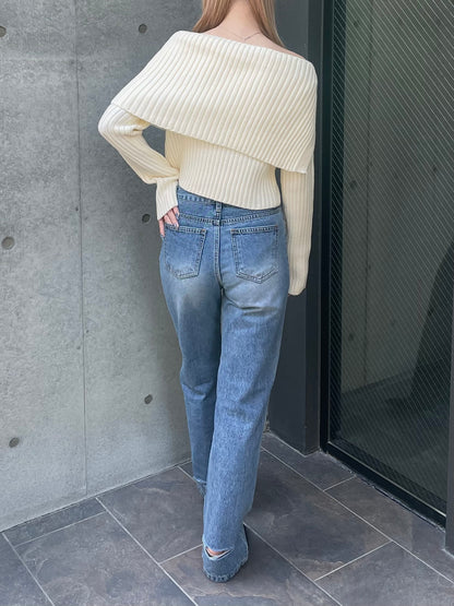 BUTTON OFF SHOULDER KNIT