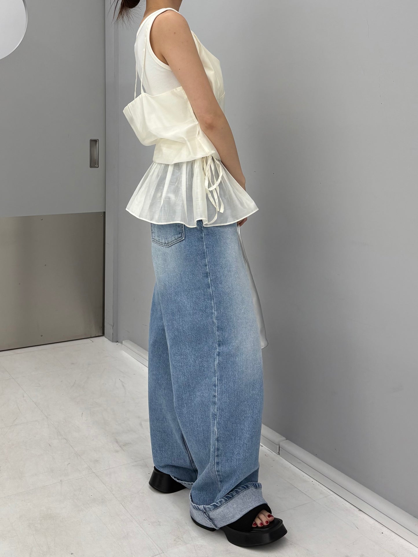 Seethrough layerd cami