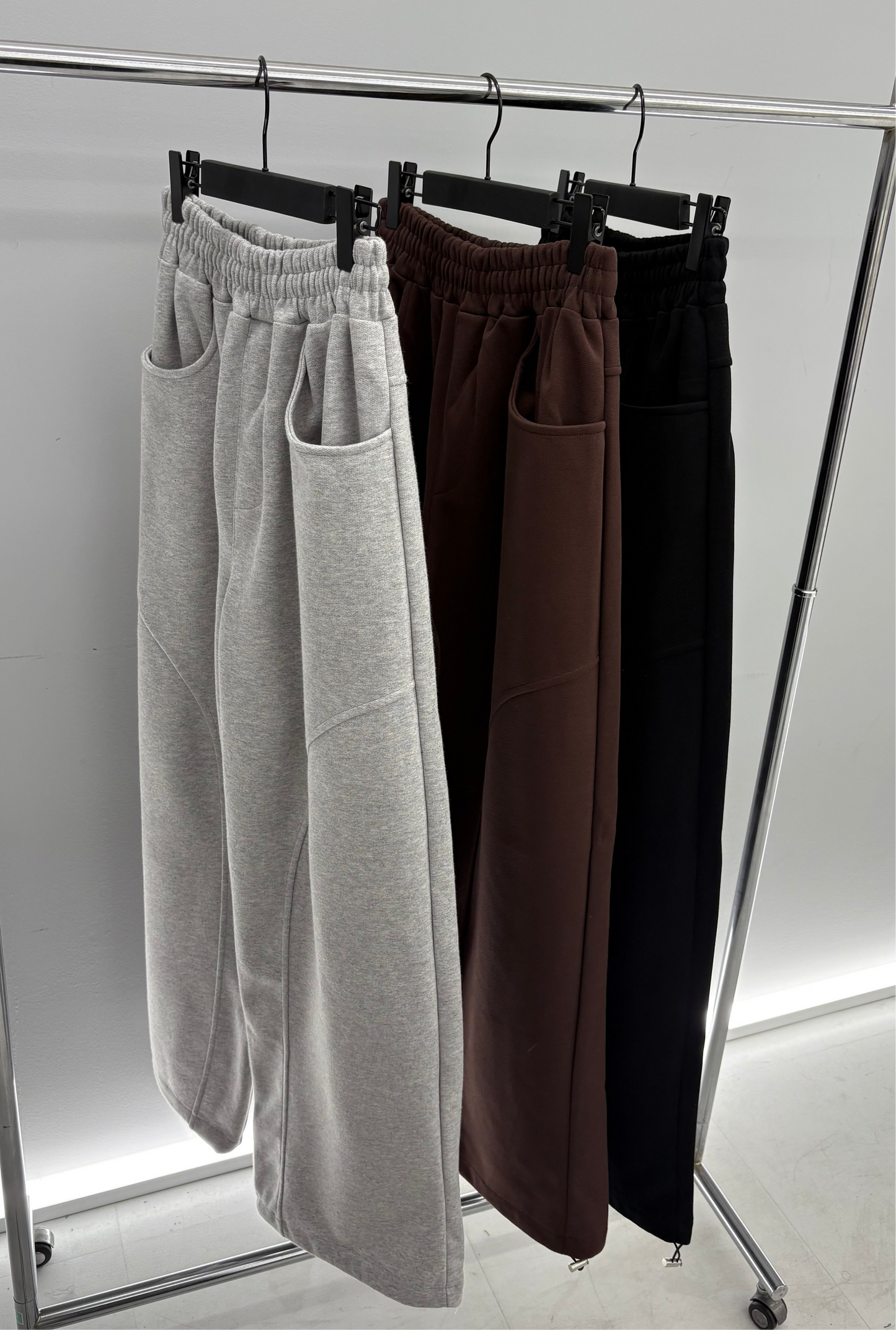 Curve sweat pants