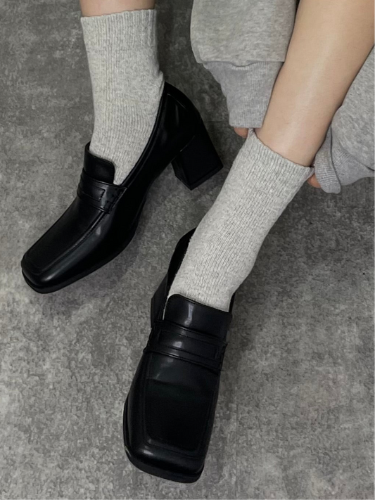 SQUARE TOE LOAFER