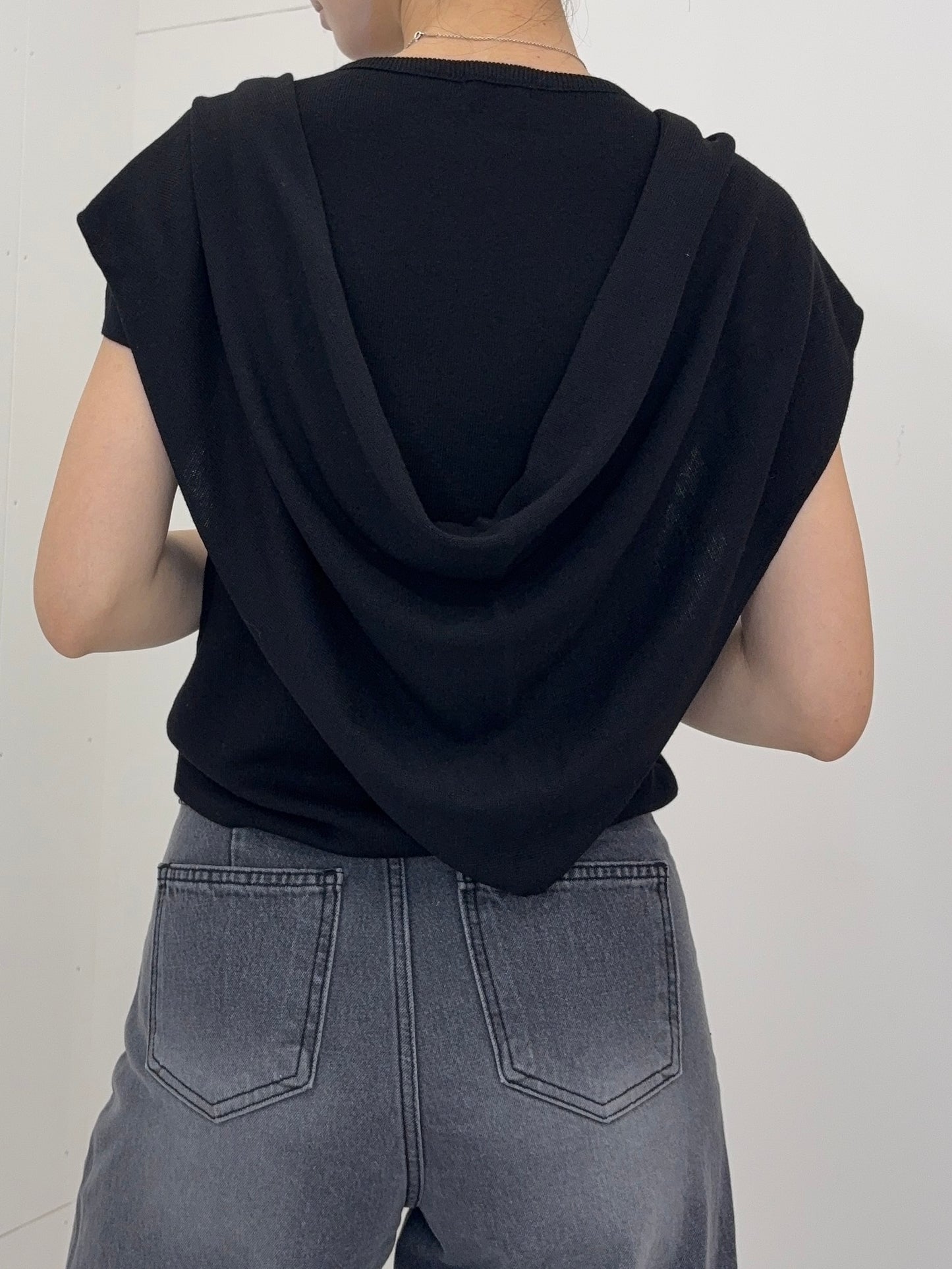 Scarf half knit tops