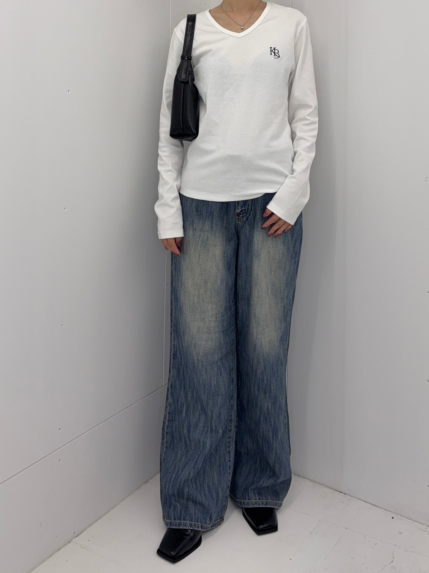 【KARED 1th ANNIVERSARY ITEM】V/N LOGO TOPS