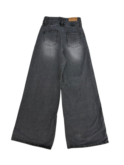 W button h/w jeans