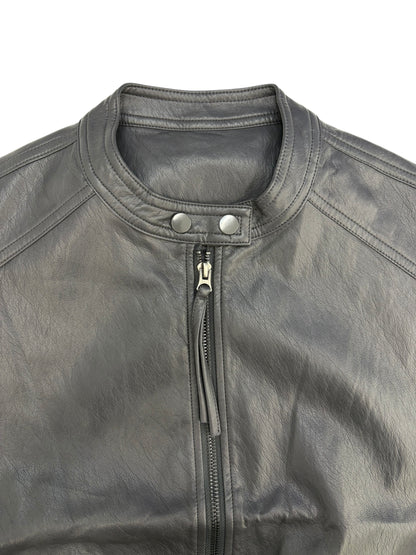 Collarless leather vest